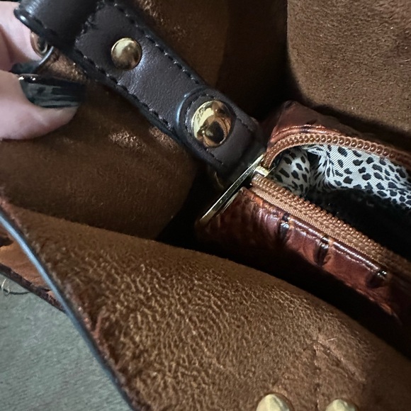 Elegant Brown Genuine Leather 3 pc Bag Set - Picture 7 of 12